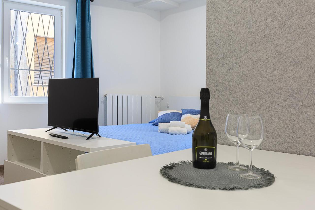 Rosita'S Apartment Como Ngoại thất bức ảnh